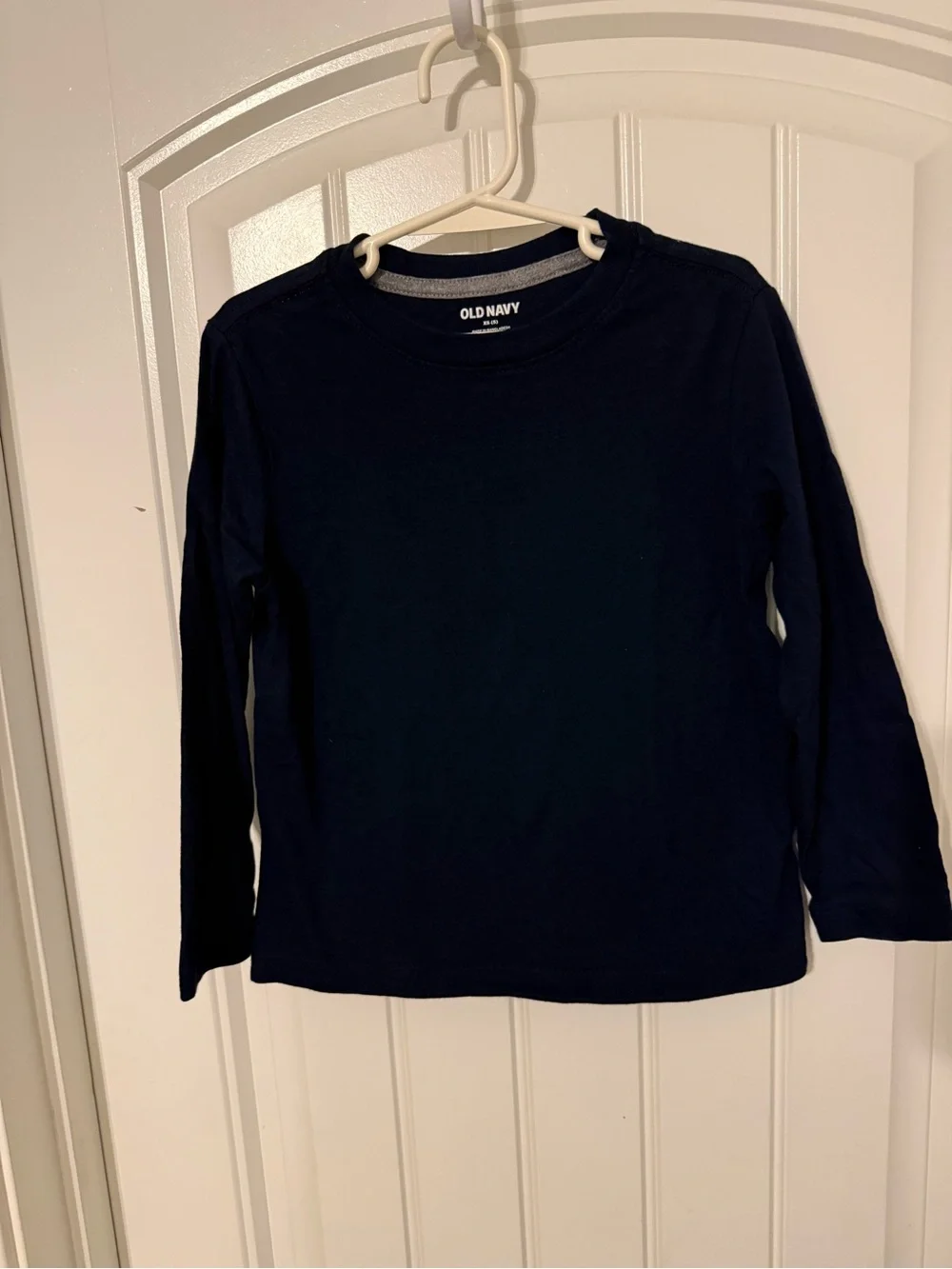Old Navy Long-Sleeve Tee Trio - Olive, Navy & Camo Green
